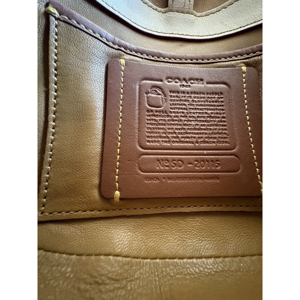 Coach 1941 Saddle 17 With Western Rivets in White/ Chalk Leather Crossbody Bag - Picture 7 of 8